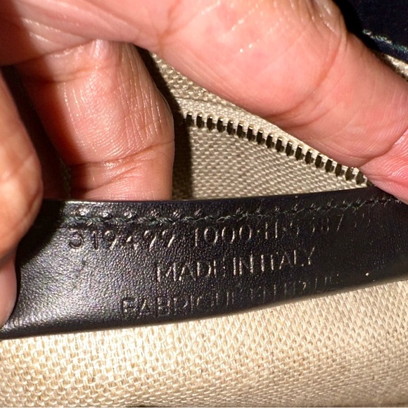 Authentic Balenciaga Black Leather Women's Bag - Picture 9 of 10